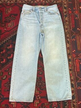Levi’s Ribcage Straight Ankle Jeans